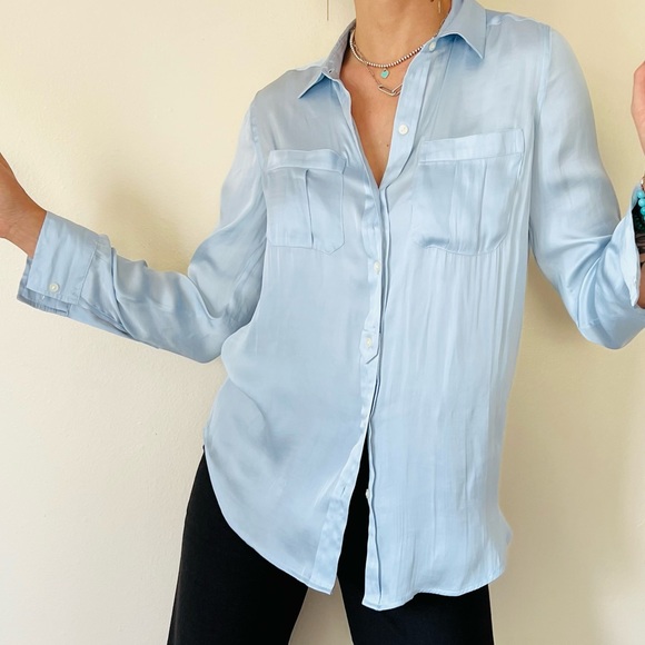 Banana Republic Blue Dillon Classic Fit button down Shirt - Picture 3 of 6